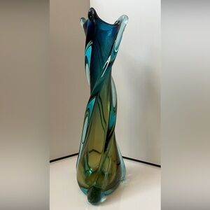 Beautiful Vintage Murano Italian Venetian Vase. Excellent Condition. 1950s